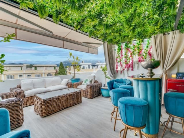 3 bedroom Apartment for rent in Nueva Andalucia, Marbella with pool garage - € 4,700 (Ref: 9471417)