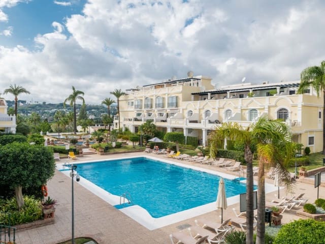 3 bedroom Apartment for rent in Nueva Andalucia, Marbella with pool garage - € 4,700 (Ref: 9471417)