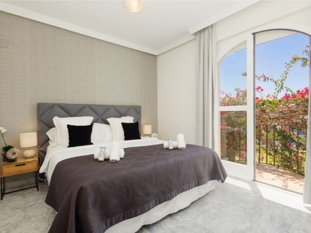 3 camera da letto Villetta Bifamiliare da affittare in Marbella Centro, Marbella con piscina garage - 3.000 € (Rif: 9471420)