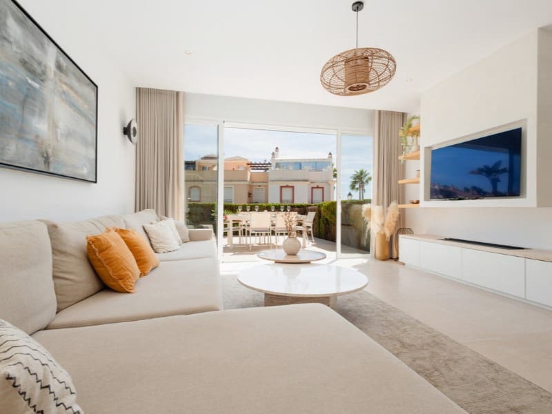 3 quarto Moradia Geminada para arrendar em Marbella com piscina garagem - 4 000 € (Ref: 9471422)