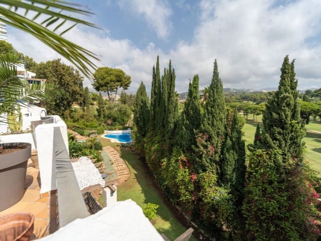 4 soverom Penthouse til leie i Marbella Centro, Marbella med svømmebasseng garasje - € 2 700 (Ref: 9471425)