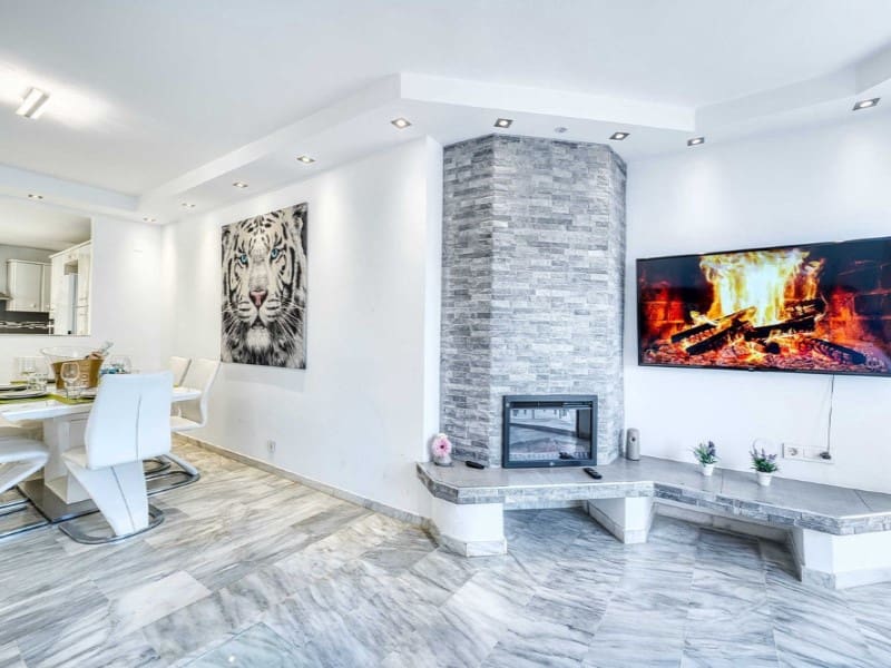 2 soveværelse Lejlighed til leje i Elviria med swimmingpool - € 1.800 (Ref: 9471427)