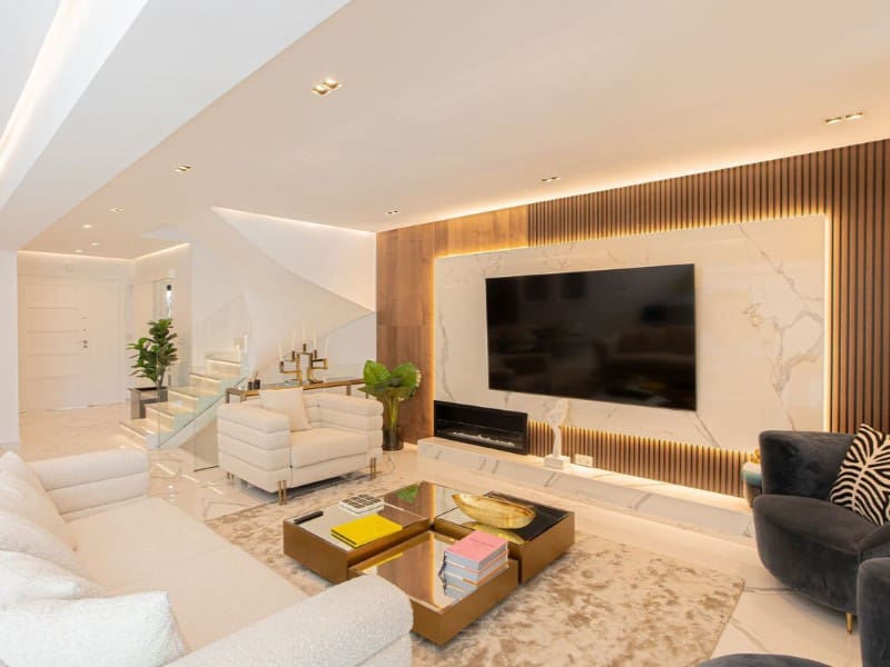 4 soveværelse Semi-Rækkehus til leje i Marbella med swimmingpool garage - € 10.000 (Ref: 9471431)