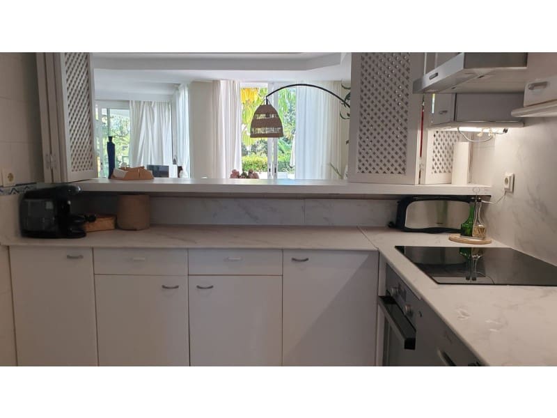 2 quarto Moradia Geminada para arrendar em New Golden Mile com piscina - 2 500 € (Ref: 9471433)