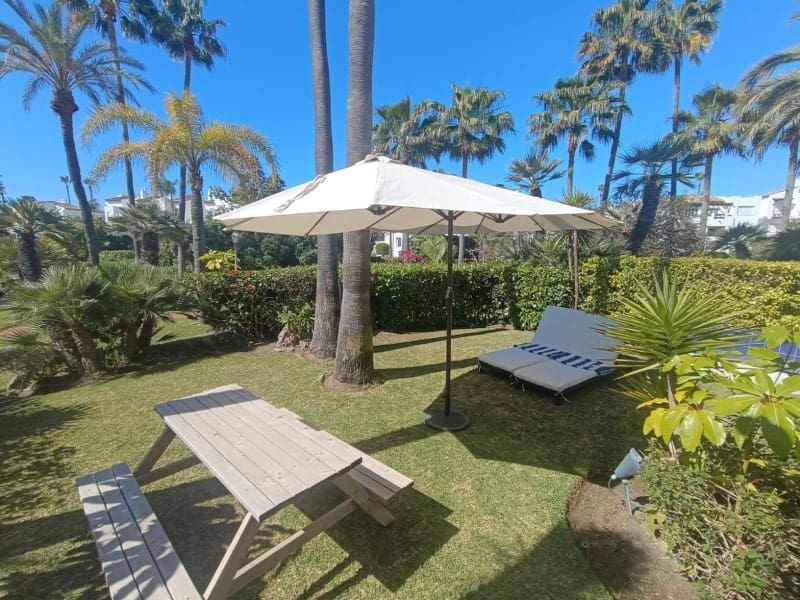 2 quarto Moradia Geminada para arrendar em New Golden Mile com piscina - 2 500 € (Ref: 9471433)