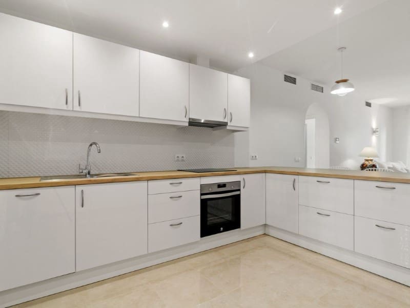 2 makuuhuone Huoneisto vuokrattavana paikassa Costalita mukana uima-altaan 
autotalli - 1 900 € (Ref: 9471436)