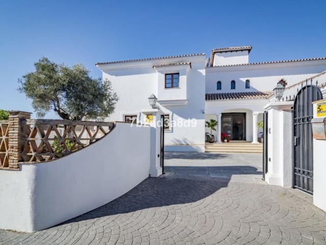 Chalet de 4 habitaciones en Benahavís pueblo, Benahavís en alquiler con piscina garaje - 13.000 € (Ref: 9471440)