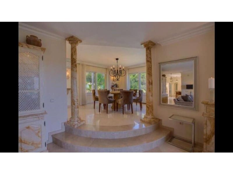 6 quarto Moradia para arrendar em Marbella com piscina garagem - 15 000 € (Ref: 9471441)