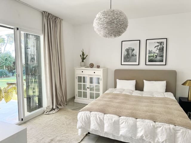 4 bedroom Villa for rent in Benamara, Estepona with pool garage - € 6,900 (Ref: 9471443)