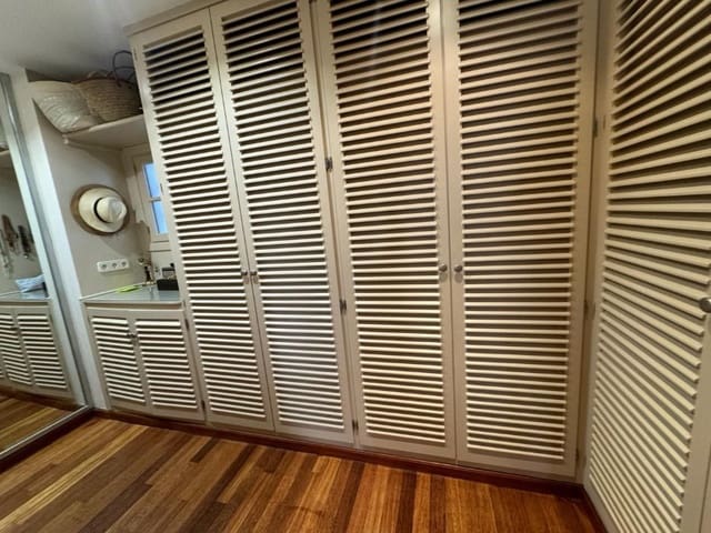 3 soveværelse Semi-Rækkehus til leje i Aloha Golf, Marbella med swimmingpool garage - € 3.500 (Ref: 9471445)