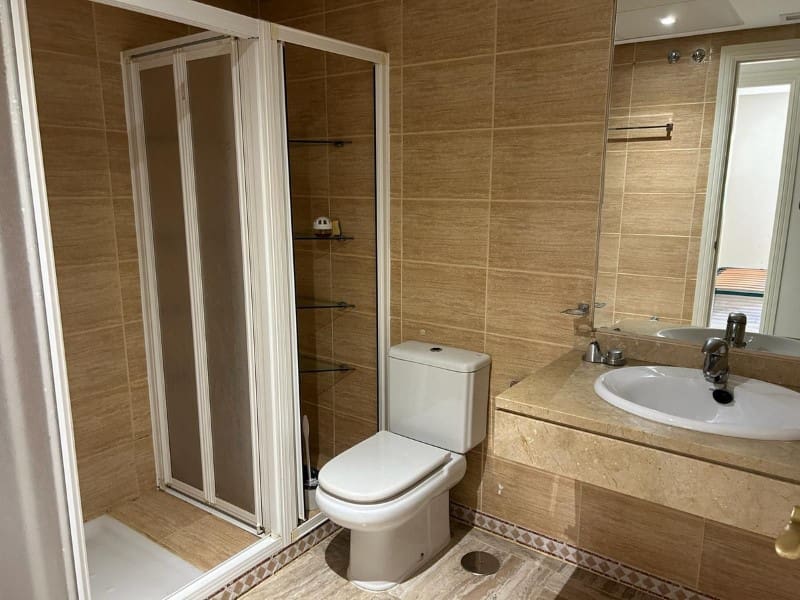 2 bedroom Apartment for rent in Nueva Andalucia with pool garage - € 1,800 (Ref: 9471446)