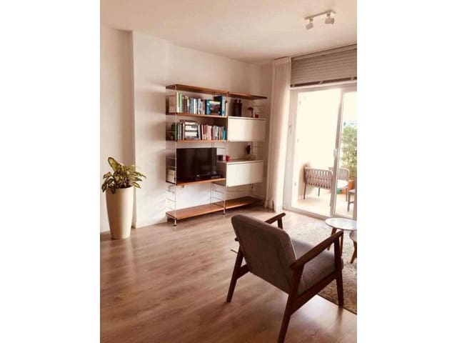 3 makuuhuone Huoneisto vuokrattavana paikassa La Campana mukana uima-altaan 
autotalli - 2 400 € (Ref: 9471452)