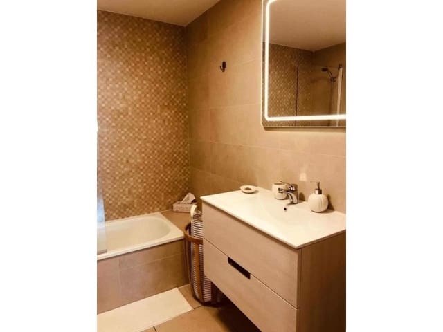 3 makuuhuone Huoneisto vuokrattavana paikassa La Campana mukana uima-altaan 
autotalli - 2 400 € (Ref: 9471452)