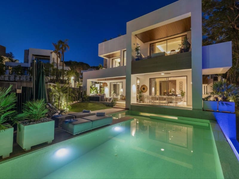 5 quarto Moradia para arrendar em Marbella com piscina garagem - 19 000 € (Ref: 9471457)