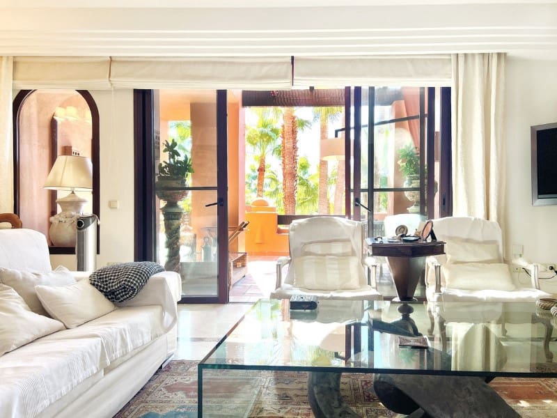 3 bedroom Penthouse for rent in Nueva Andalucia with pool garage - € 7,000 (Ref: 9471462)