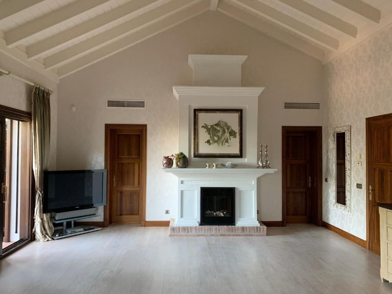 5 soveværelse Villa til leje i Golden Mile - € 15.000 (Ref: 9471464)