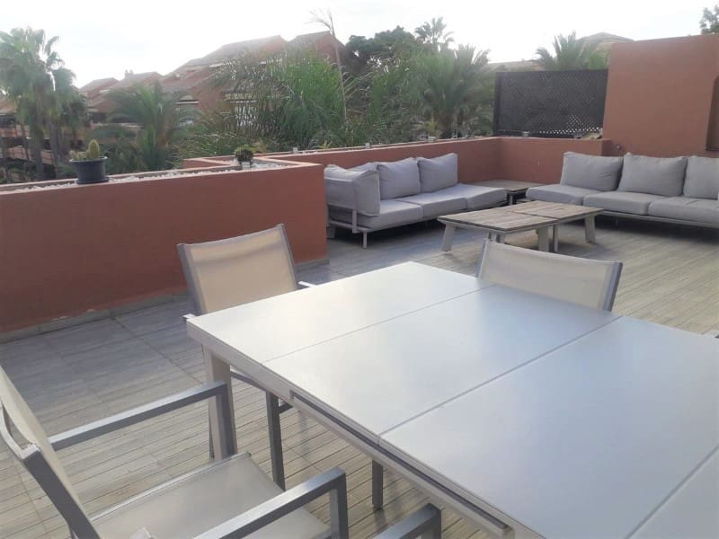 3 bedroom Penthouse for rent in Nueva Andalucia with pool garage - € 3,500 (Ref: 9471467)