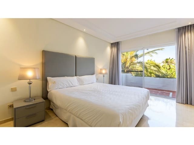 3 bedroom Penthouse for rent in Nueva Andalucia, Marbella with pool garage - € 5,000 (Ref: 9471473)