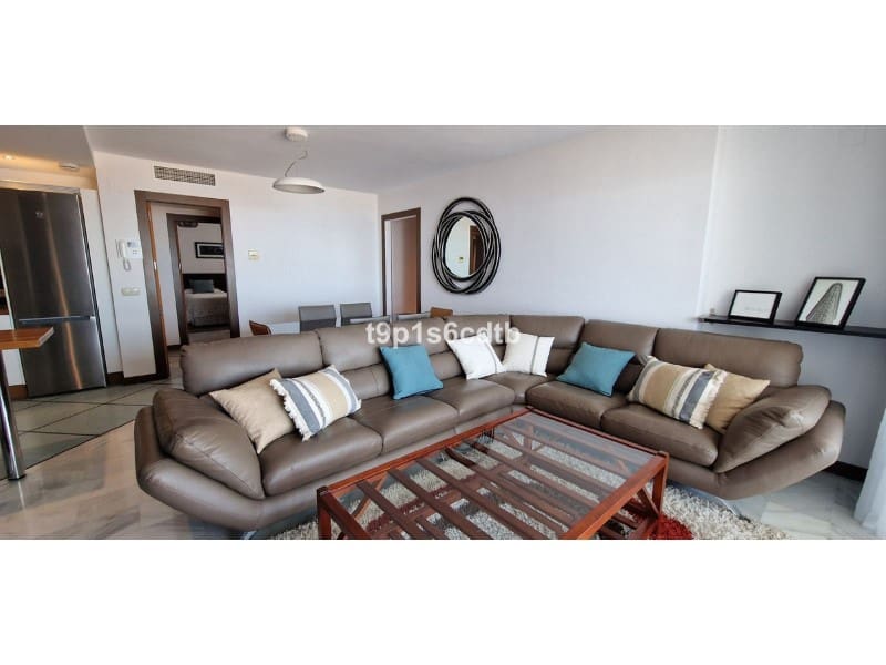 3 bedroom Apartment for rent in Nueva Andalucia - € 3,500 (Ref: 9471474)