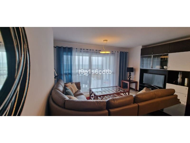 3 bedroom Apartment for rent in Nueva Andalucia - € 3,500 (Ref: 9471474)