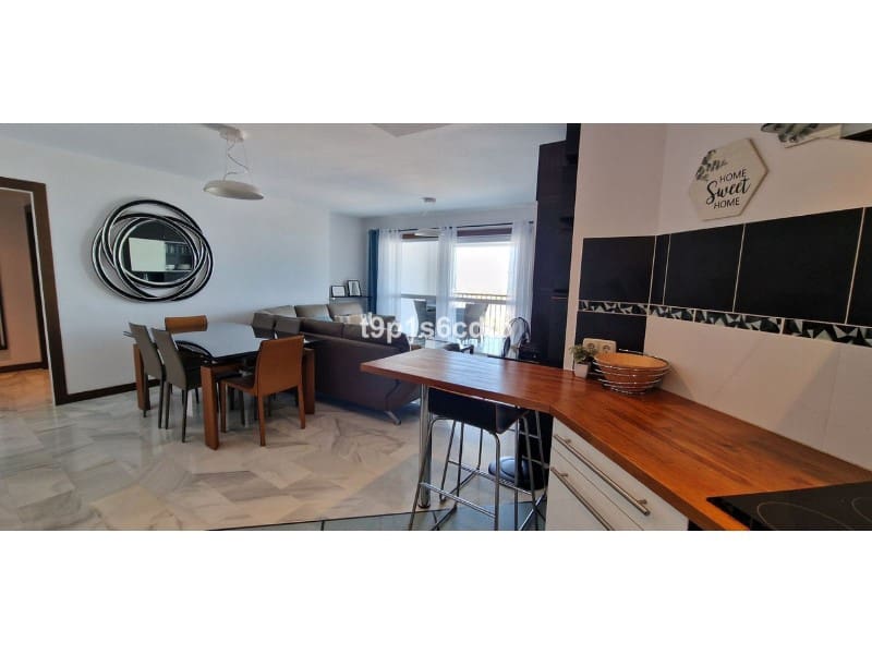 3 bedroom Apartment for rent in Nueva Andalucia - € 3,500 (Ref: 9471474)