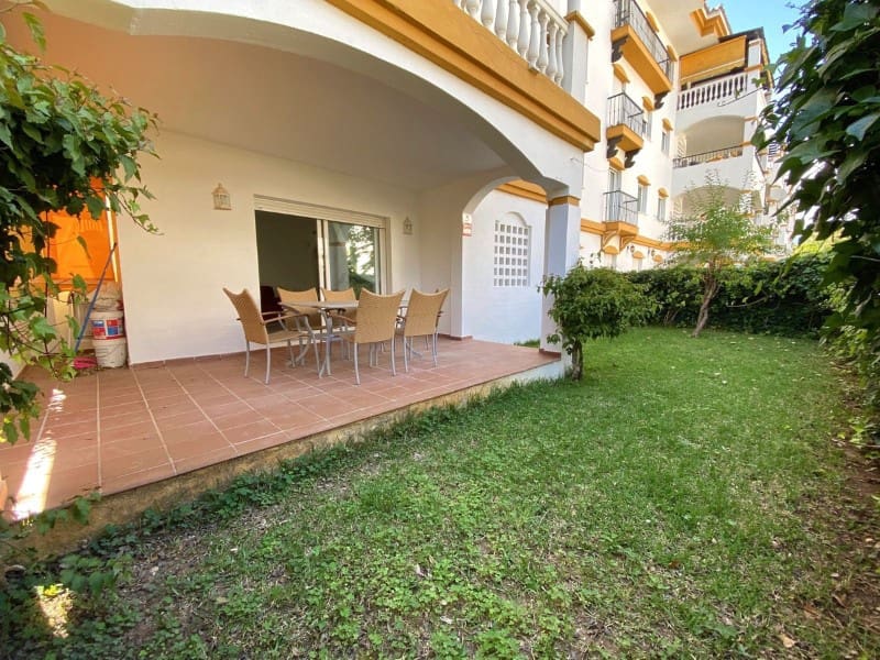 3 bedroom Apartment for rent in Nueva Andalucia with pool garage - € 2,500 (Ref: 9471475)