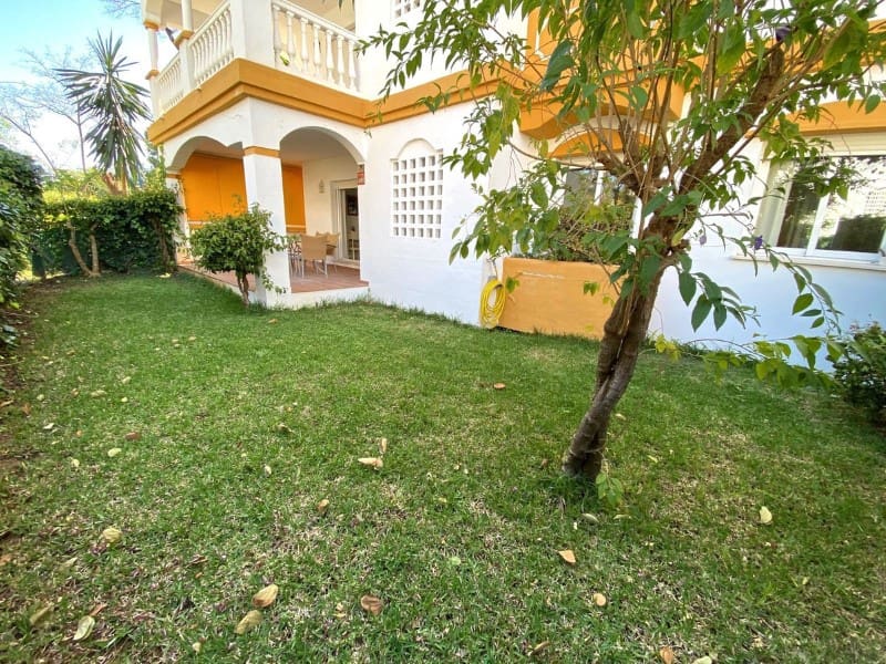 3 bedroom Apartment for rent in Nueva Andalucia with pool garage - € 2,500 (Ref: 9471475)