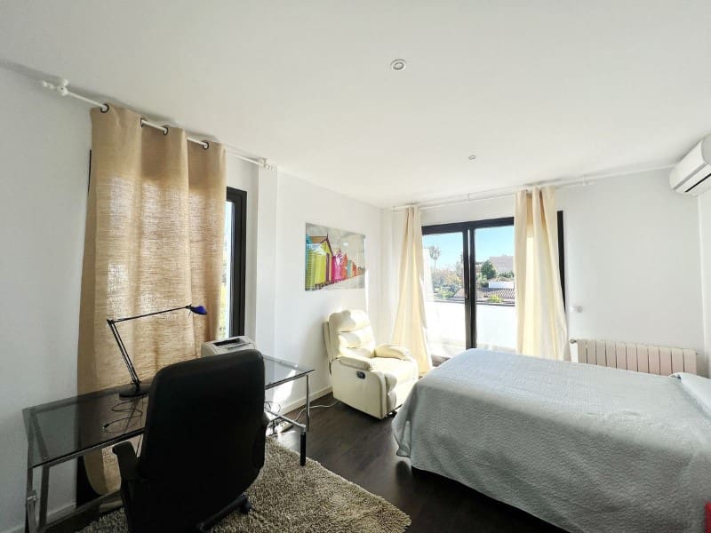 5 quarto Moradia para arrendar em Marbella com piscina garagem - 13 000 € (Ref: 9471477)