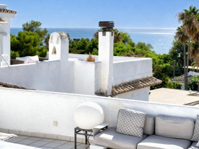 5 soveværelse Penthouse til leje i Elviria, Marbella med swimmingpool garage - € 2.500 (Ref: 9471478)