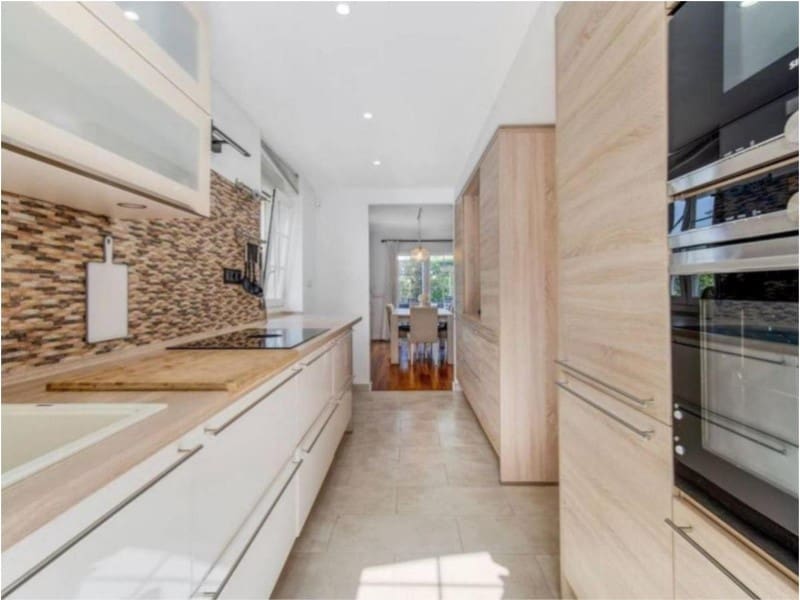 4 soverom Leilighet til leie i Marbella - € 2 250 (Ref: 9473138)