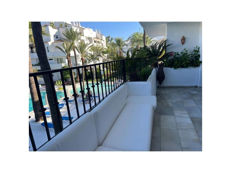 2 bedroom Flat for rent in Nueva Andalucia with pool garage - € 2,200 (Ref: 9473140)