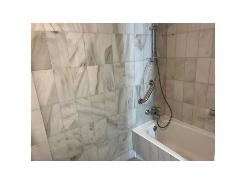 2 bedroom Flat for rent in Nueva Andalucia with pool garage - € 2,200 (Ref: 9473140)