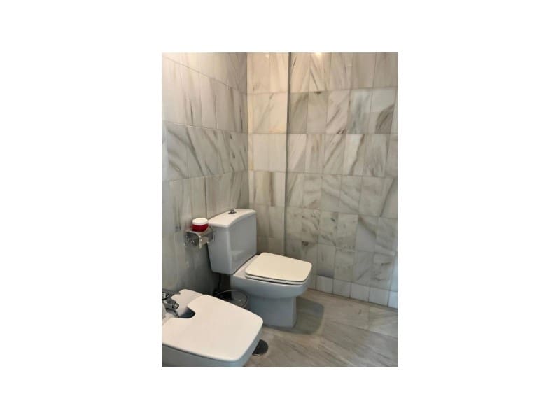 2 bedroom Flat for rent in Nueva Andalucia with pool garage - € 2,200 (Ref: 9473140)