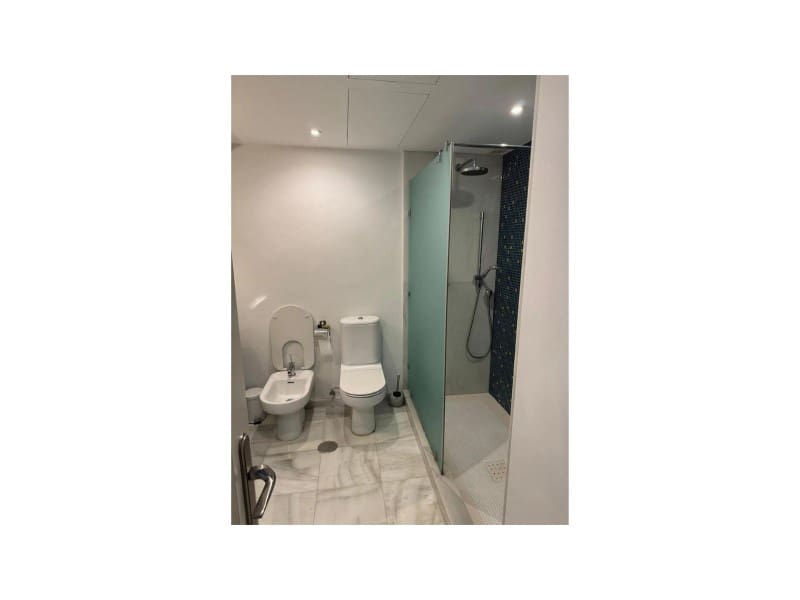 4 bedroom Villa for rent in Golden Mile with pool garage - € 5,000 (Ref: 9473141)