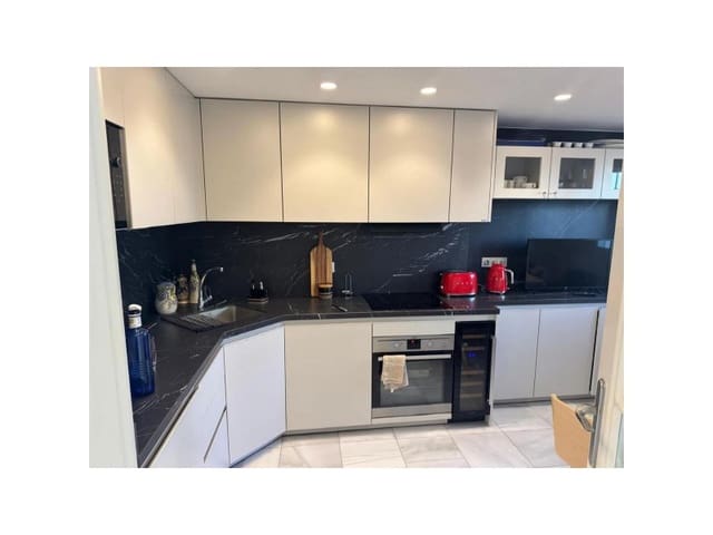 4 bedroom Villa for rent in Golden Mile, Marbella with pool garage - € 5,000 (Ref: 9473141)