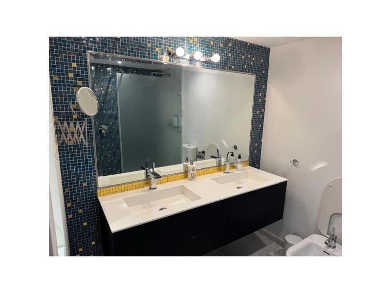 4 bedroom Villa for rent in Golden Mile with pool garage - € 5,000 (Ref: 9473141)