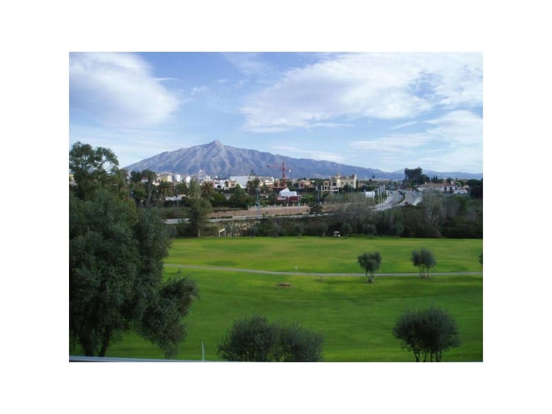 3 makuuhuone Asunto vuokrattavana paikassa San Pedro de Alcantara mukana 
autotalli - 2 200 € (Ref: 9473142)