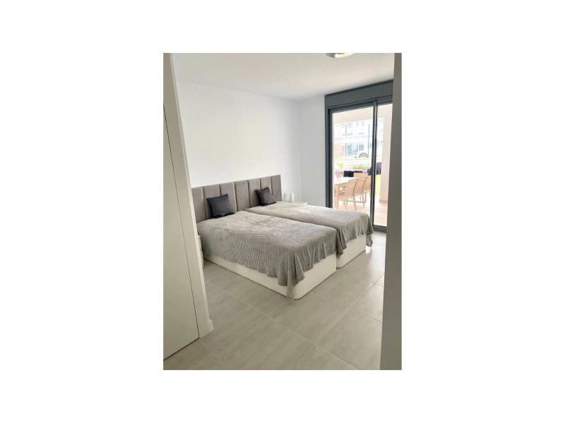 3 bedroom Flat for rent in New Golden Mile with pool garage - € 3,000 (Ref: 9473144)