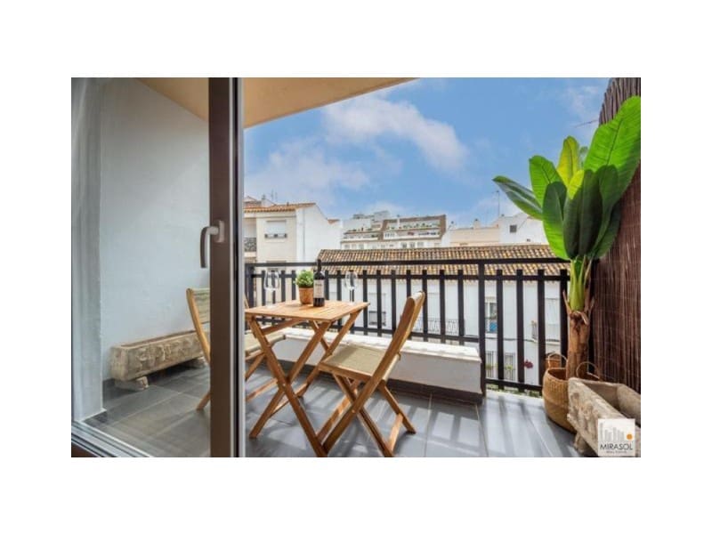 3 bedroom Apartment for rent in Estepona - € 2,500 (Ref: 9473204)