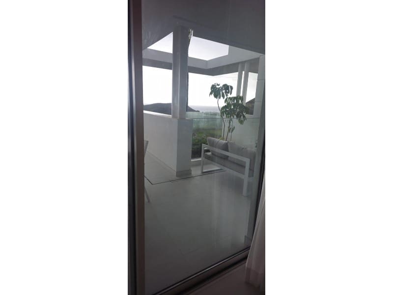 2 makuuhuone Huoneisto vuokrattavana paikassa Nueva Andalucia mukana 
autotalli - 4 500 € (Ref: 9485264)