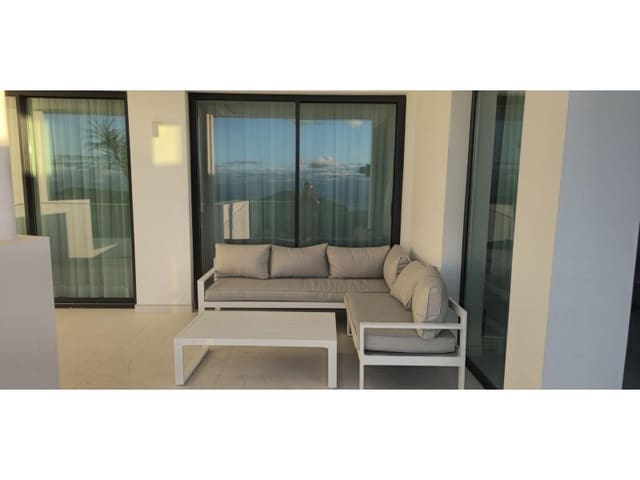 2 makuuhuone Huoneisto vuokrattavana paikassa Las Brisas, Marbella mukana 
autotalli - 4 500 € (Ref: 9485264)