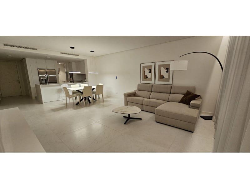 2 makuuhuone Huoneisto vuokrattavana paikassa Nueva Andalucia mukana 
autotalli - 4 500 € (Ref: 9485264)