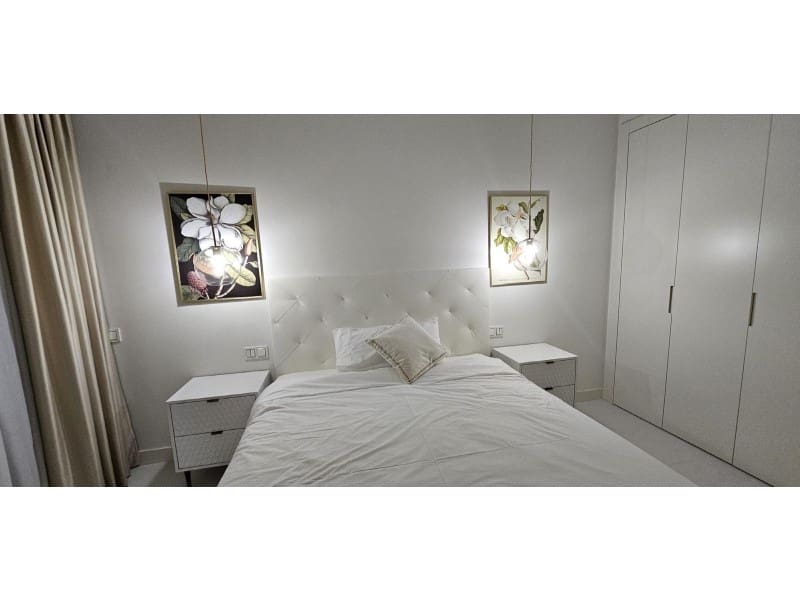 2 makuuhuone Huoneisto vuokrattavana paikassa Nueva Andalucia mukana 
autotalli - 4 500 € (Ref: 9485264)