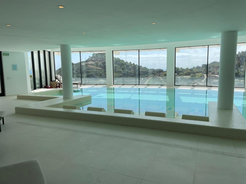 2 makuuhuone Huoneisto vuokrattavana paikassa Nueva Andalucia mukana 
autotalli - 4 500 € (Ref: 9485264)