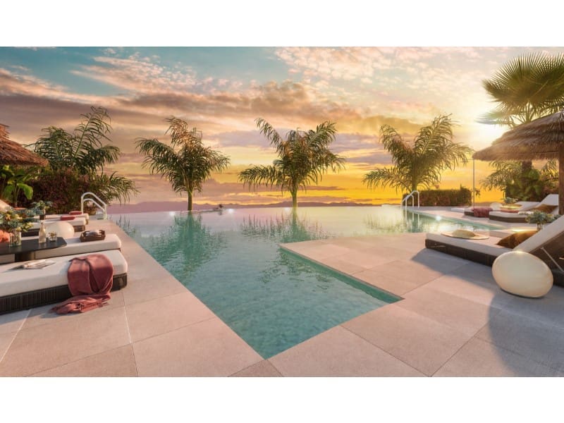 4 bedroom Villa for sale in Mijas Costa with pool - € 1,465,000 (Ref: 9551358)