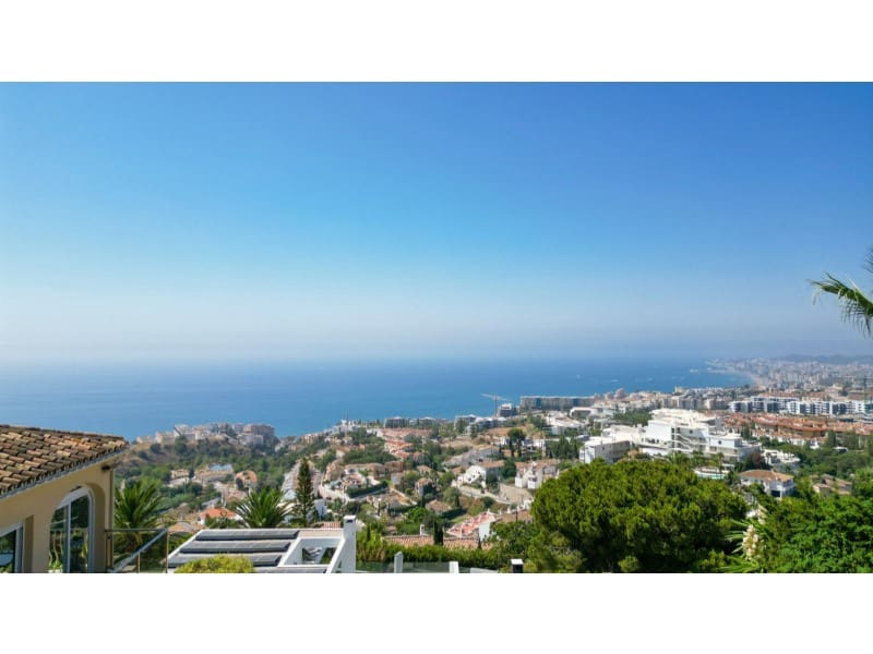 4 soverom Villa til salgs i Benalmadena med svømmebasseng garasje - € 2 950 000 (Ref: 9551368)