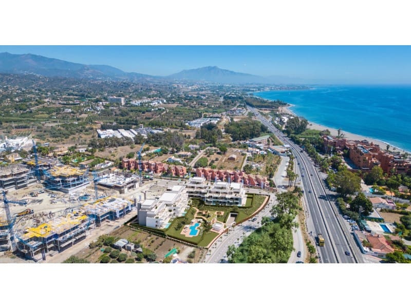 4 soverom Leilighet til salgs i Estepona med svømmebasseng garasje - € 949 000 (Ref: 9551397)