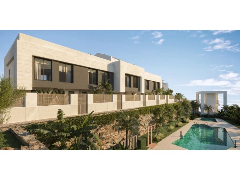 3 bedroom Townhouse for sale in Calahonda with pool garage - € 1,150,000 (Ref: 9551410)