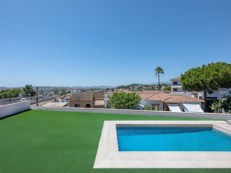 5 slaapkamer Villa te koop in Mijas met zwembad garage - € 1.400.000 (Ref: 9551425)