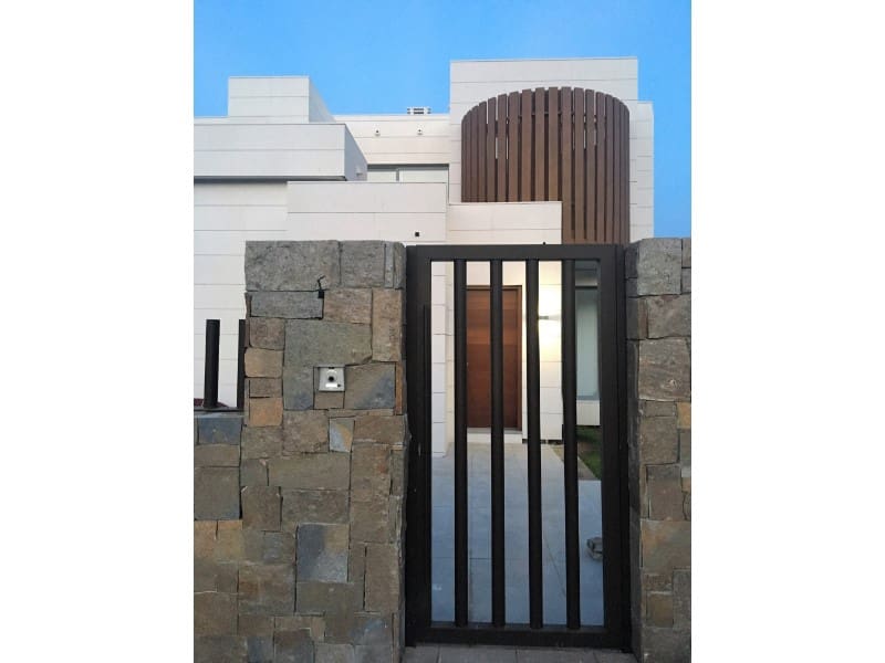 3 slaapkamer Villa te koop in Mijas met zwembad - € 1.125.000 (Ref: 9555706)